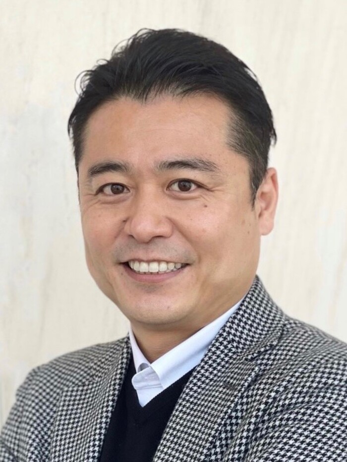 高畑智和 先生